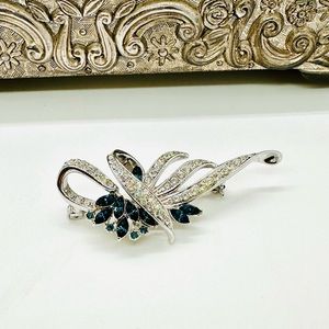 Vintage Blue Rhinestone Brooch